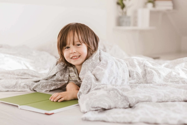 Montessori Betten – Schlafphilosophie und die Entwicklung des Kindes